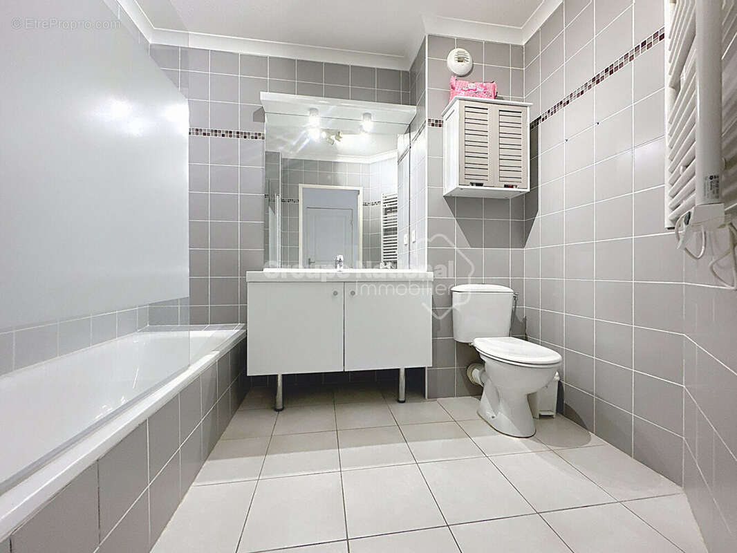 Appartement à PEGOMAS