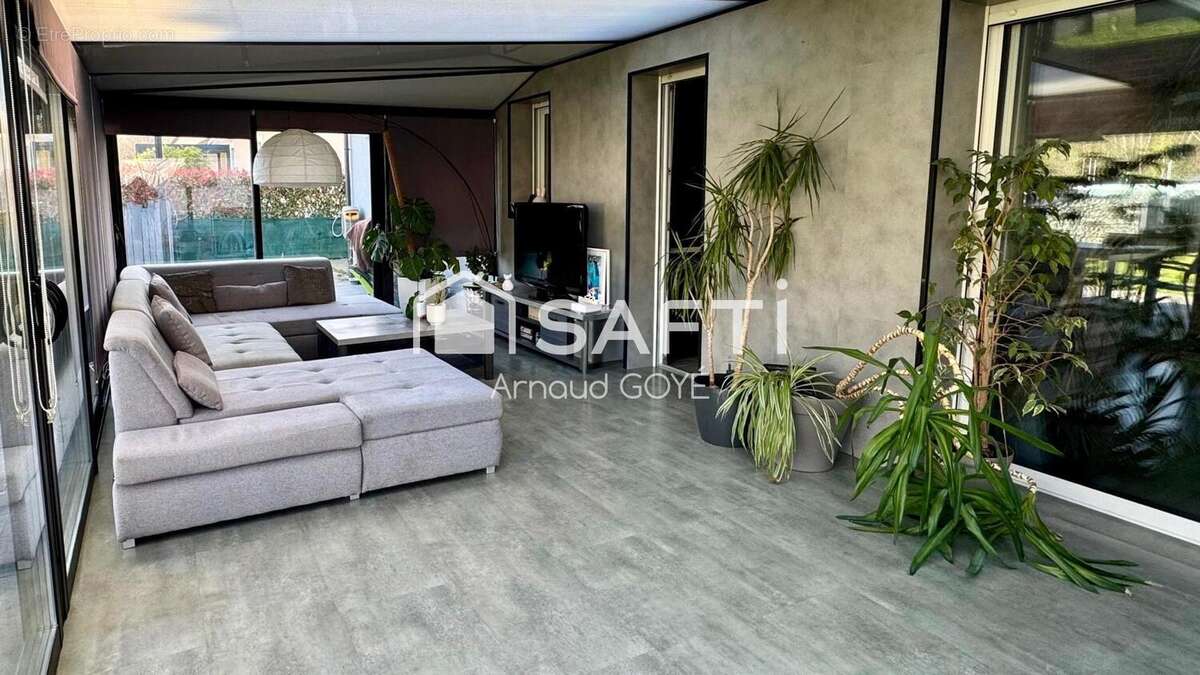 Photo 2 - Maison à GUECELARD