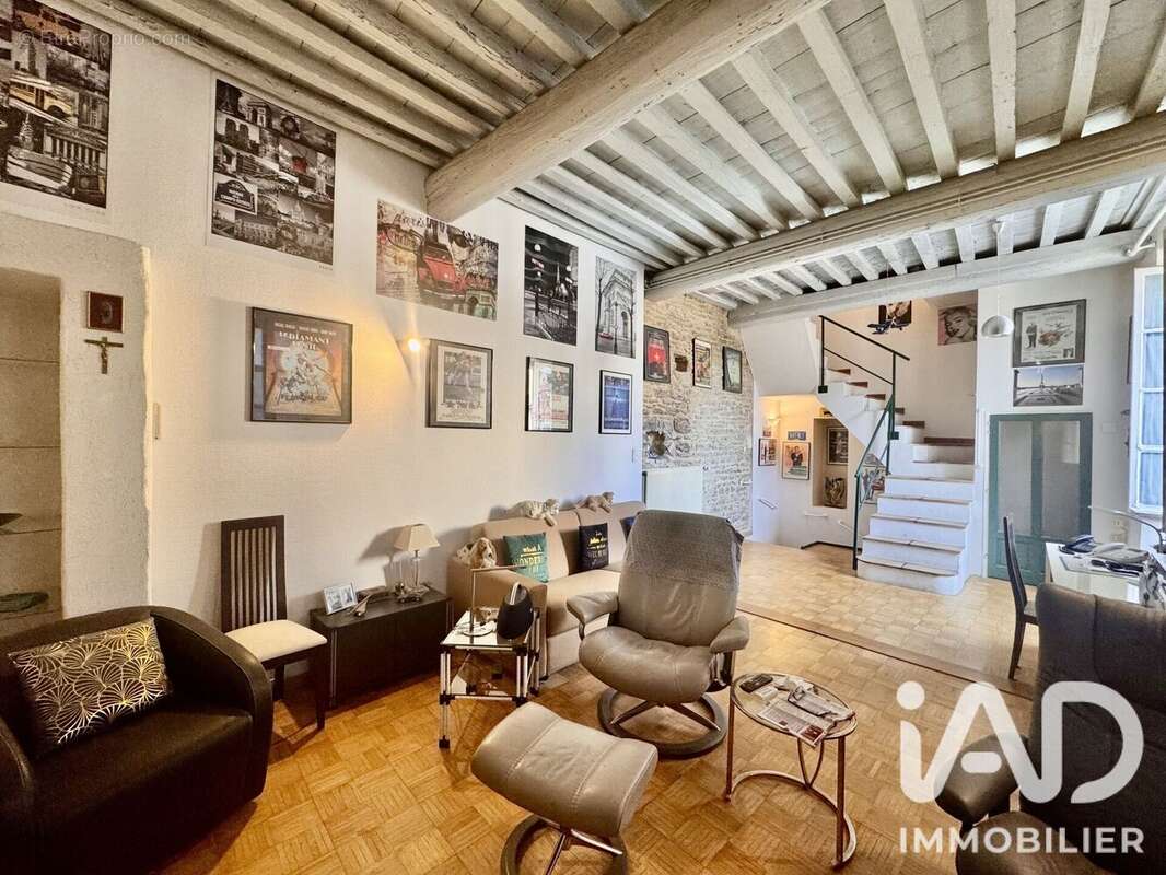Maison 84 m² à Marguerittes  - photo 2