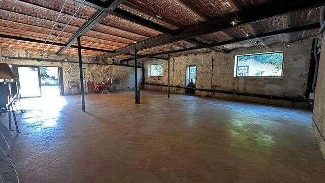 Appartement à VAISON-LA-ROMAINE