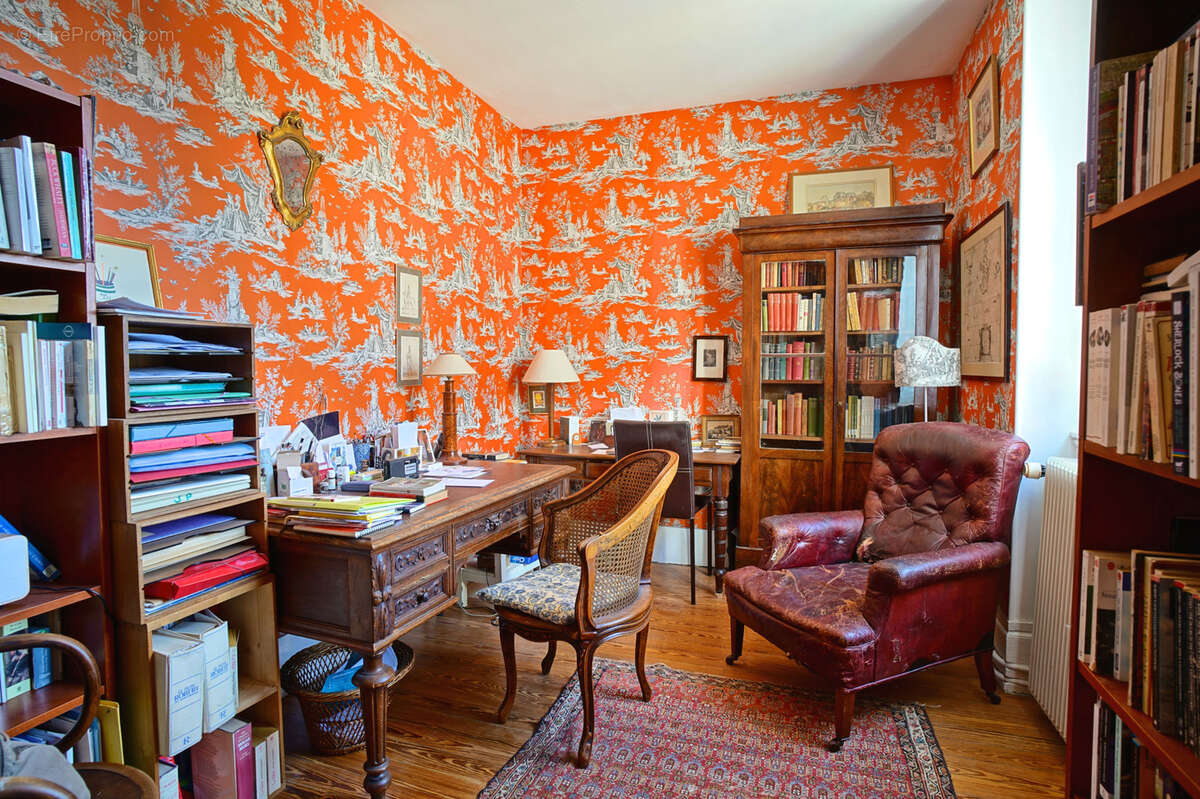 Appartement à FONTAINEBLEAU