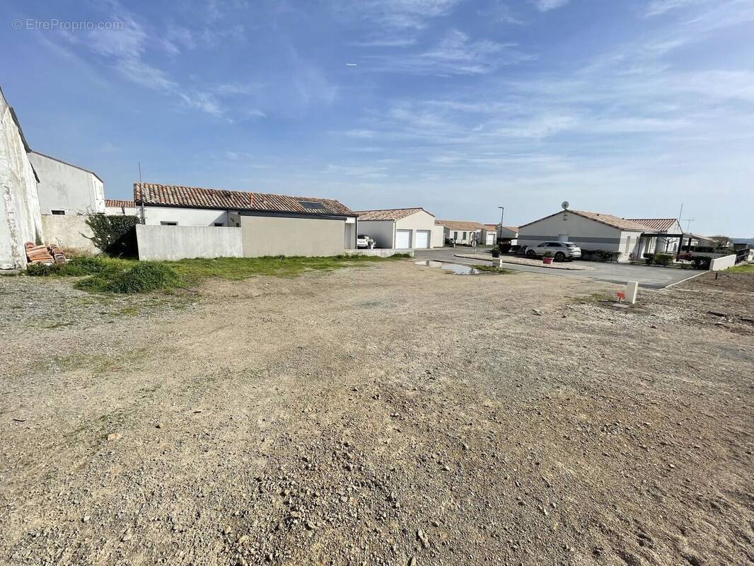 Terrain à BREM-SUR-MER