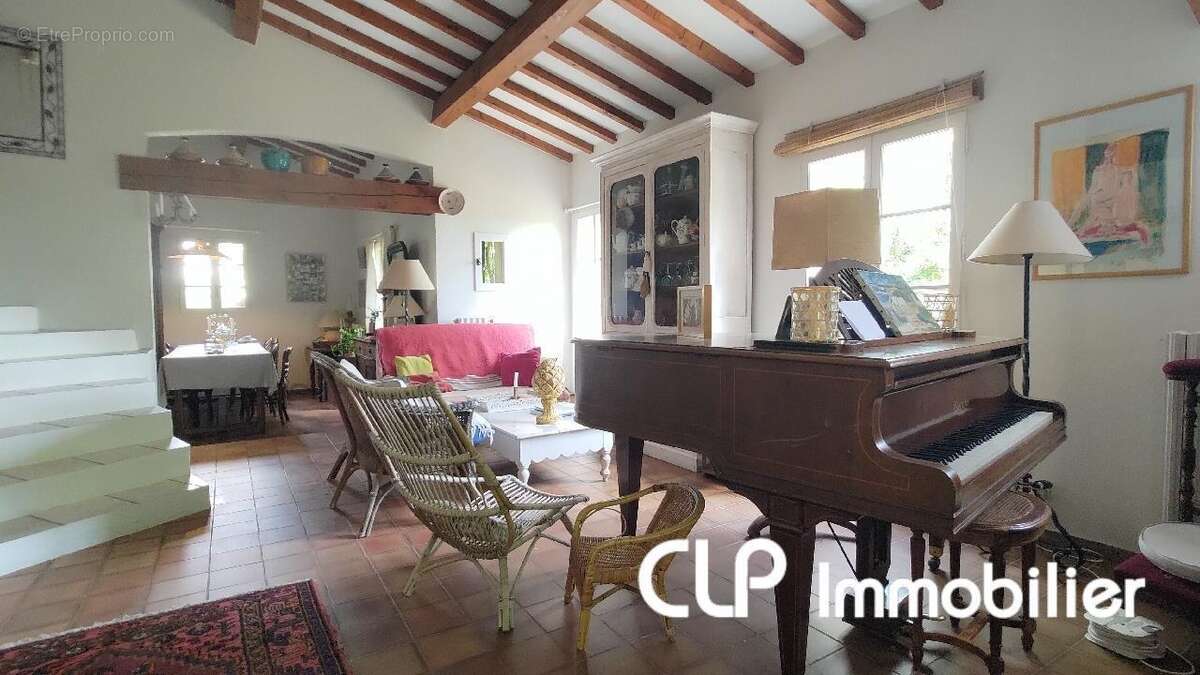 Maison 147 m² à Savasse  - photo 5