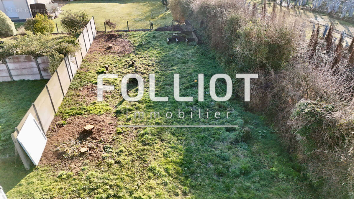 Terrain à BLAINVILLE-SUR-MER