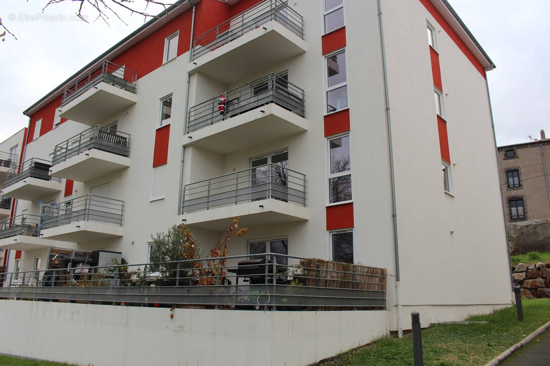 Appartement à COURNON-D'AUVERGNE