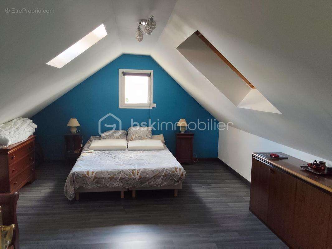 Coup de coeur assuré pour cette belle maison familiale de 149m2 sur un écrin de verdure de 1535m2 à 5 minutes de Saint-Quentin - photo 5