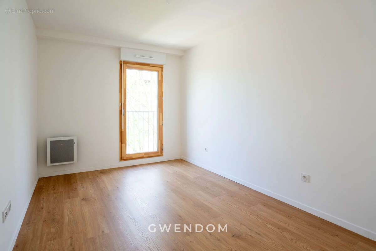 Appartement à TORCY