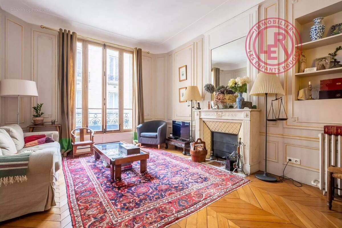Appartement à PARIS-4E