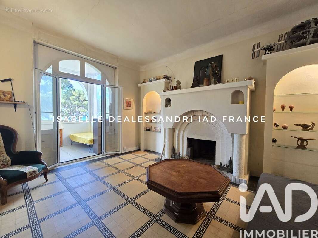 Photo 2 - Appartement à SAINT-CYR-SUR-MER