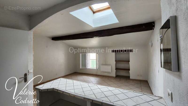 Maison à SOLLIES-TOUCAS