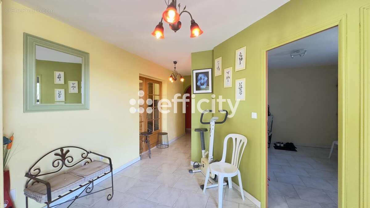 Maison à VALLON-PONT-D&#039;ARC