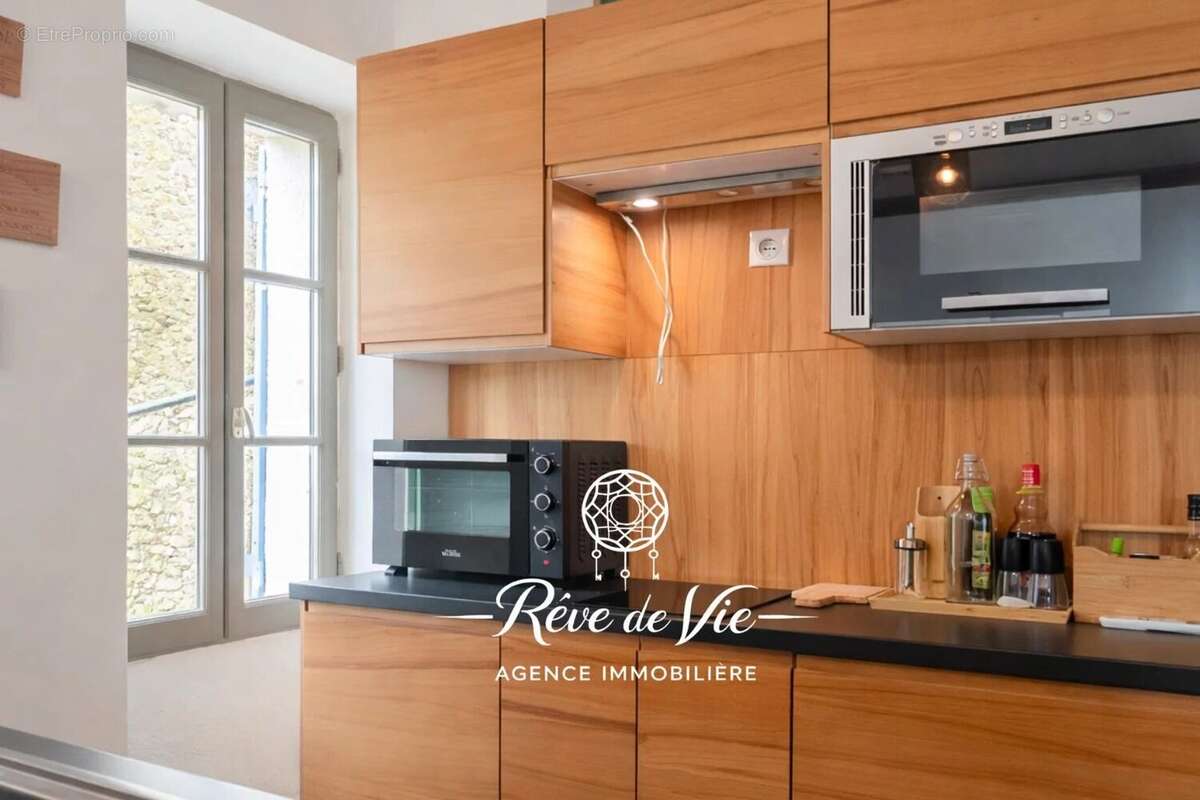 Appartement à BORMES-LES-MIMOSAS