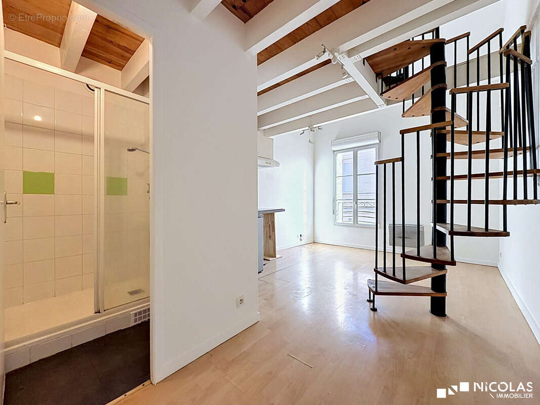 Appartement à BORDEAUX