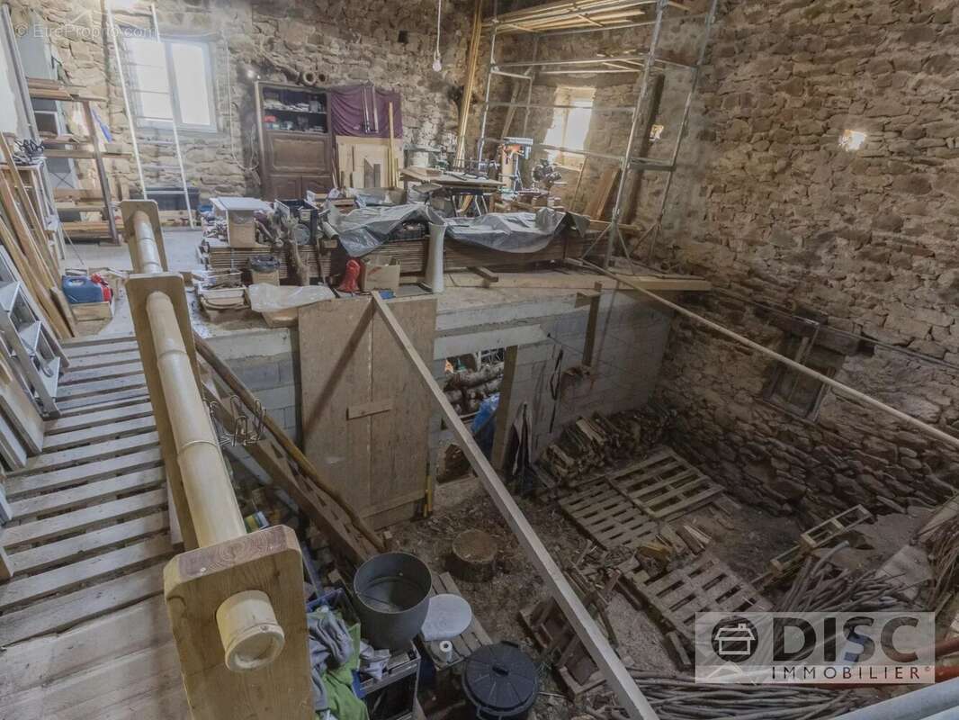 Maison à SAINT-MARTIN-LAGUEPIE