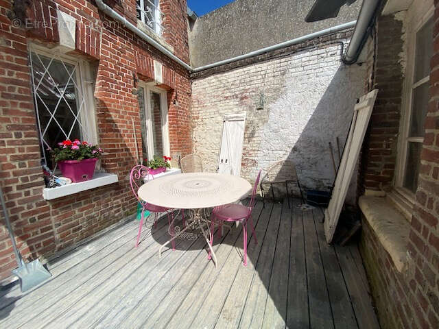 Maison à SAINTE-GENEVIEVE