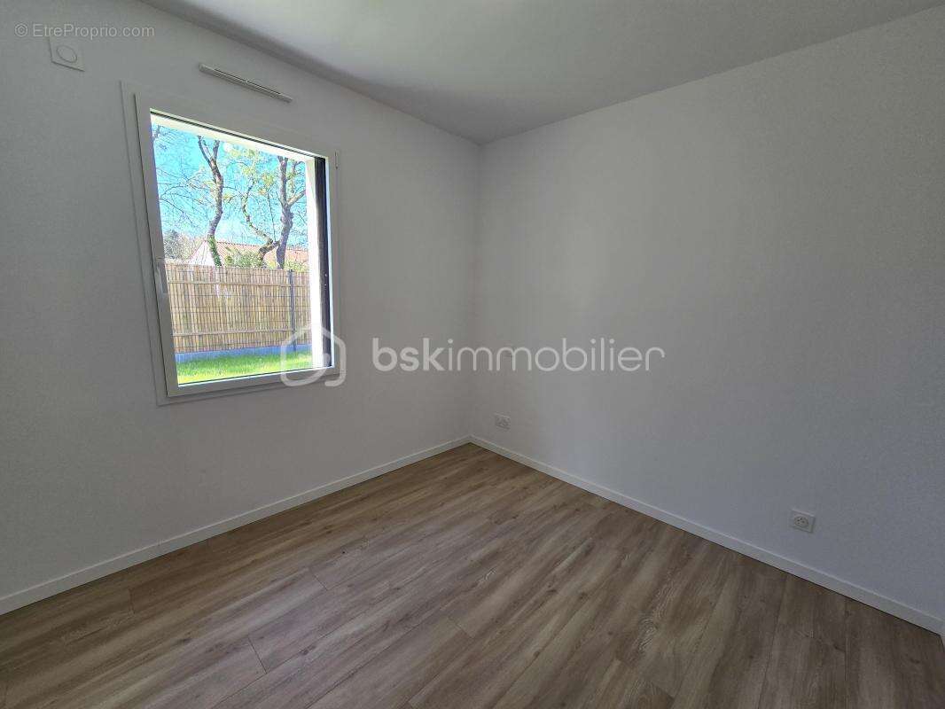 Maison à SAINT-HILAIRE-LA-FORET