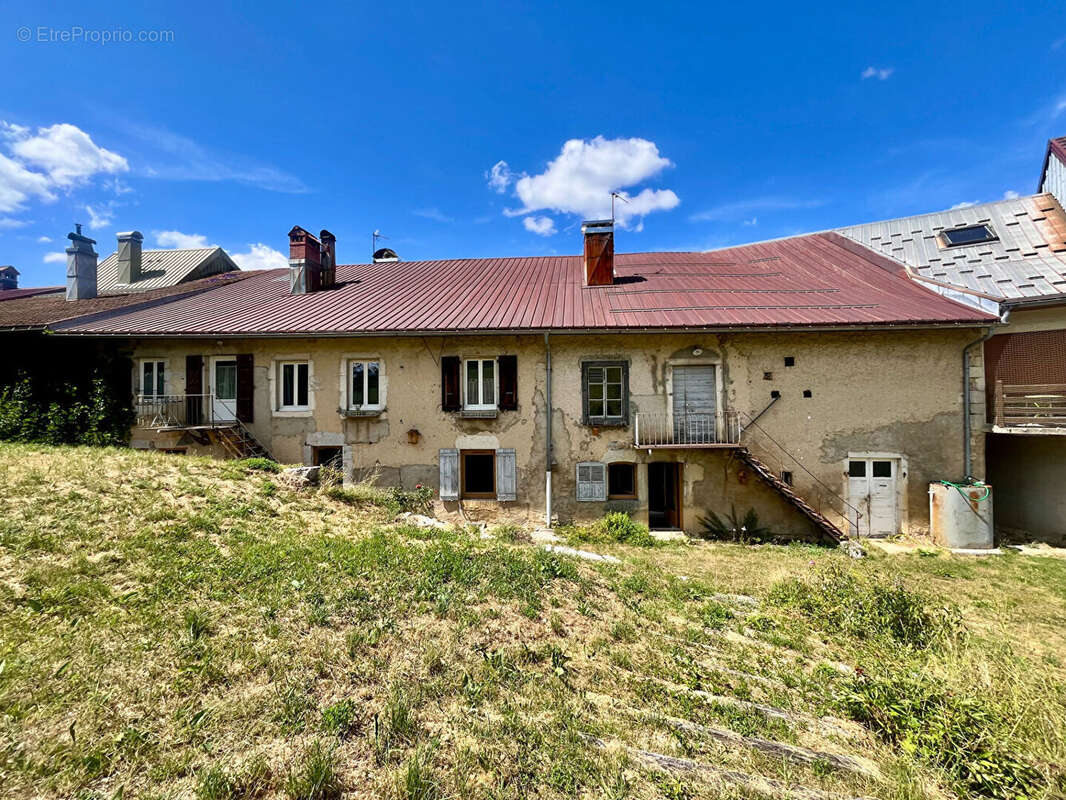 Appartement à FONCINE-LE-BAS