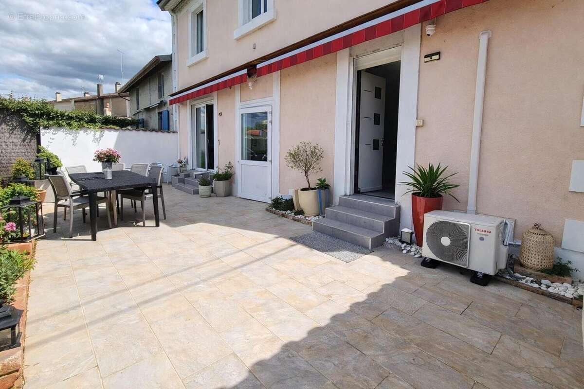 Photo 4 - Maison à SAINT-ASTIER