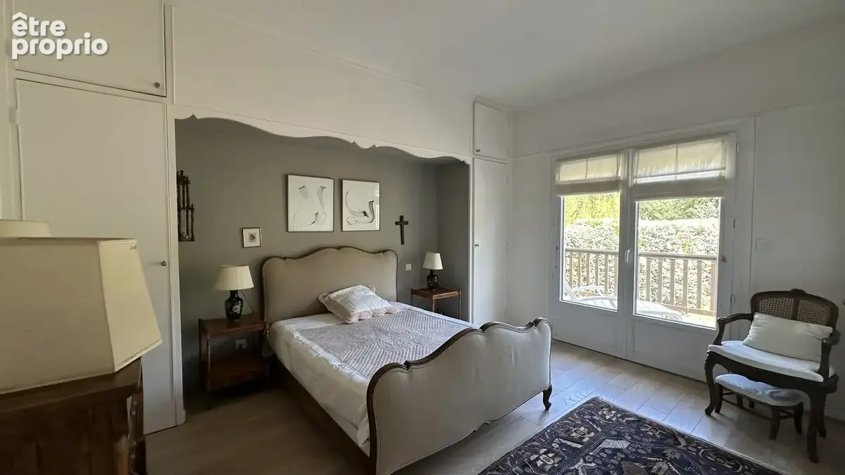 Hossegor  centre-ville / les halles  emplacement rare  villa  200 m² sur terrain 1 140 m²  fort potentiel - photo 13