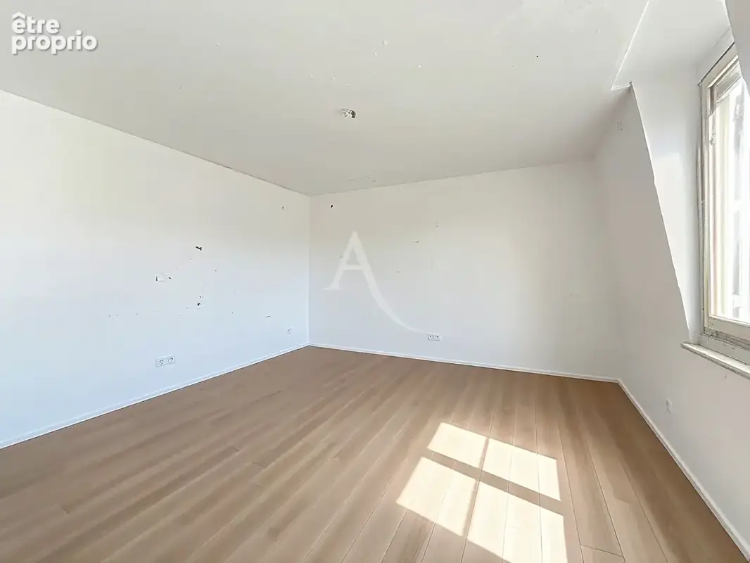 Appartement Chateau Gontier Sur Mayenne 3 pièce(s) 74 m2 - photo 3