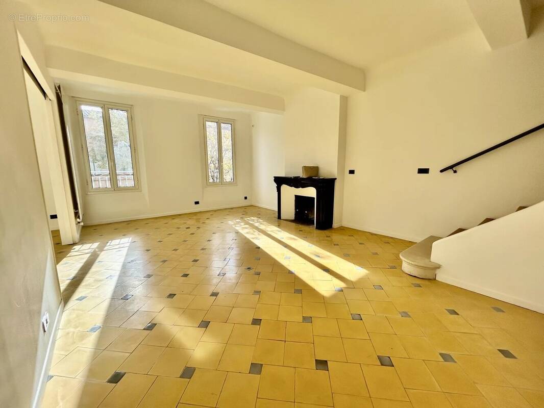 Appartement à DRAGUIGNAN