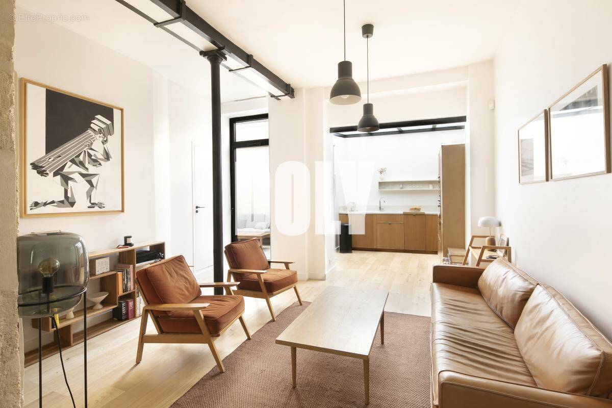 Appartement à PARIS-11E