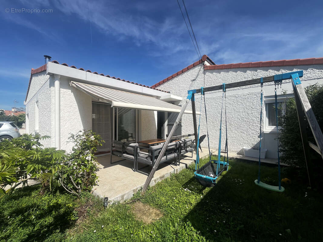 Maison à VILLENEUVE-TOLOSANE