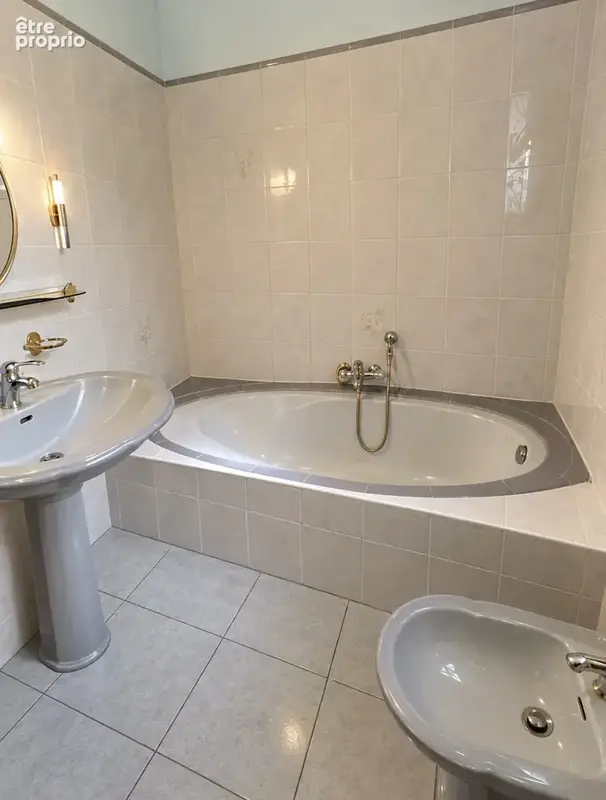 Maison plain pied en VIAGER 90 m2 avec dépendances - photo 7