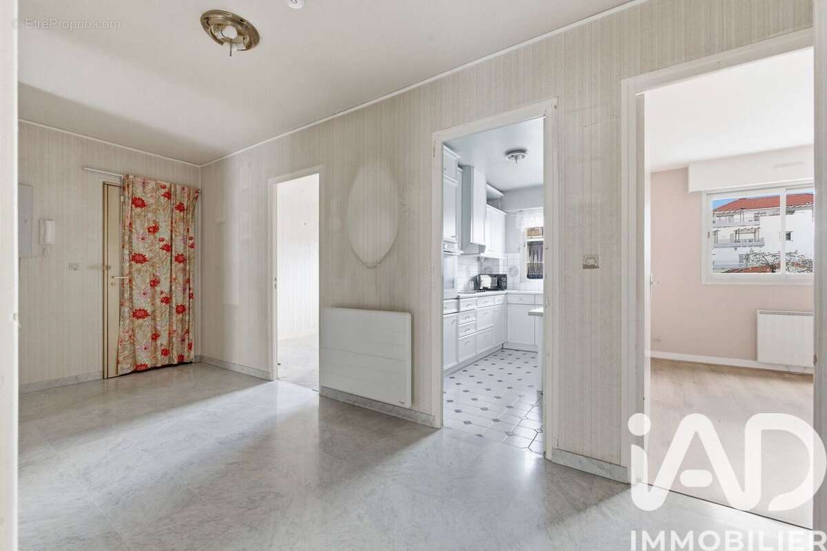 Photo 3 - Appartement à NEUILLY-PLAISANCE