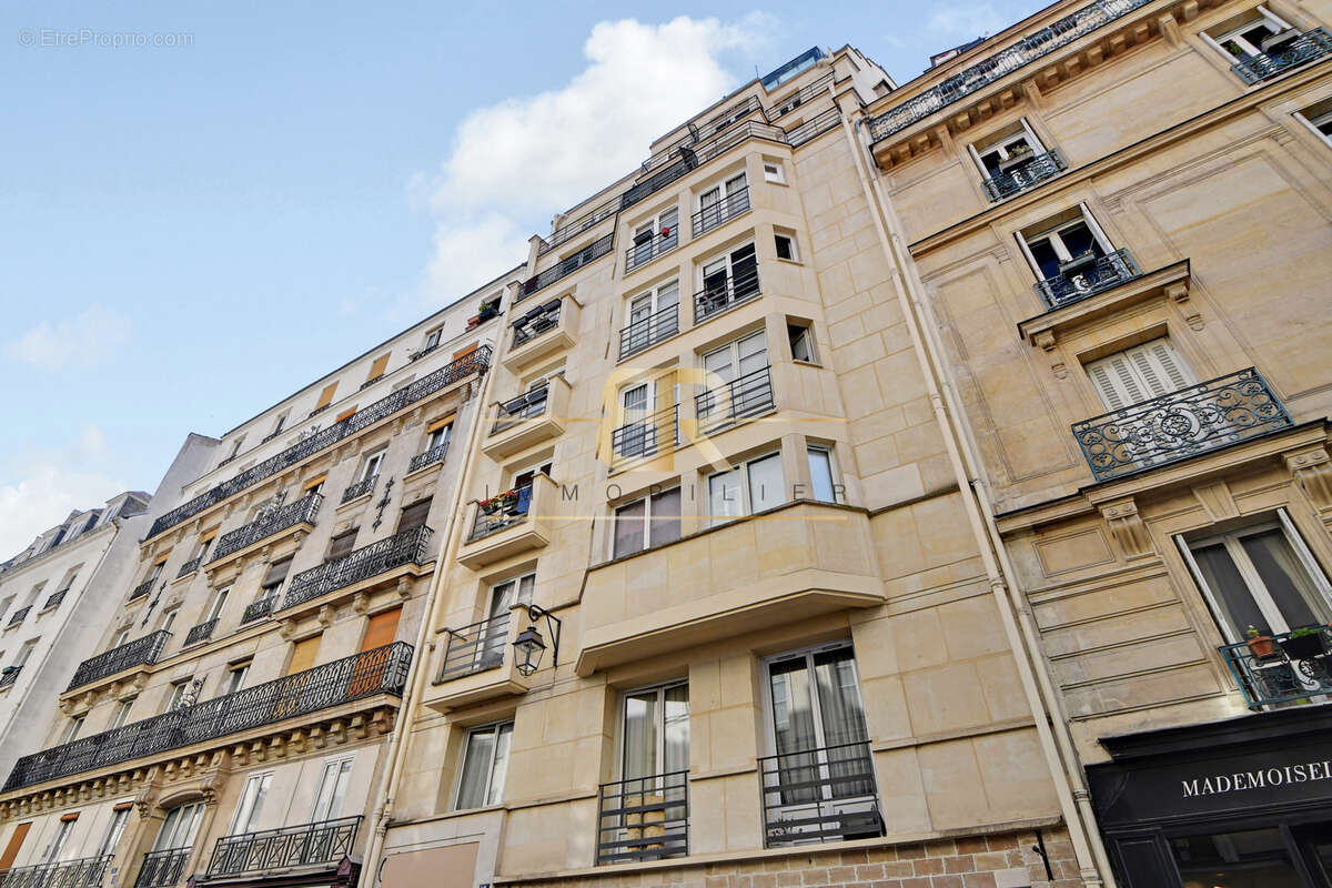 Appartement à PARIS-4E