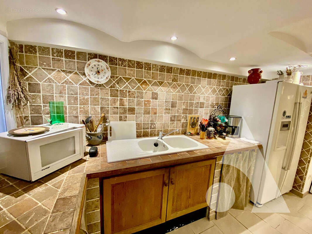 Appartement à LORGUES