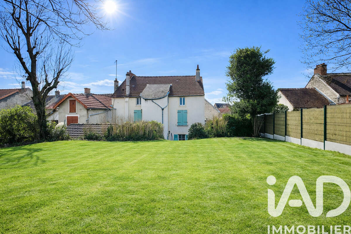 Photo 4 - Maison à ETRECHY