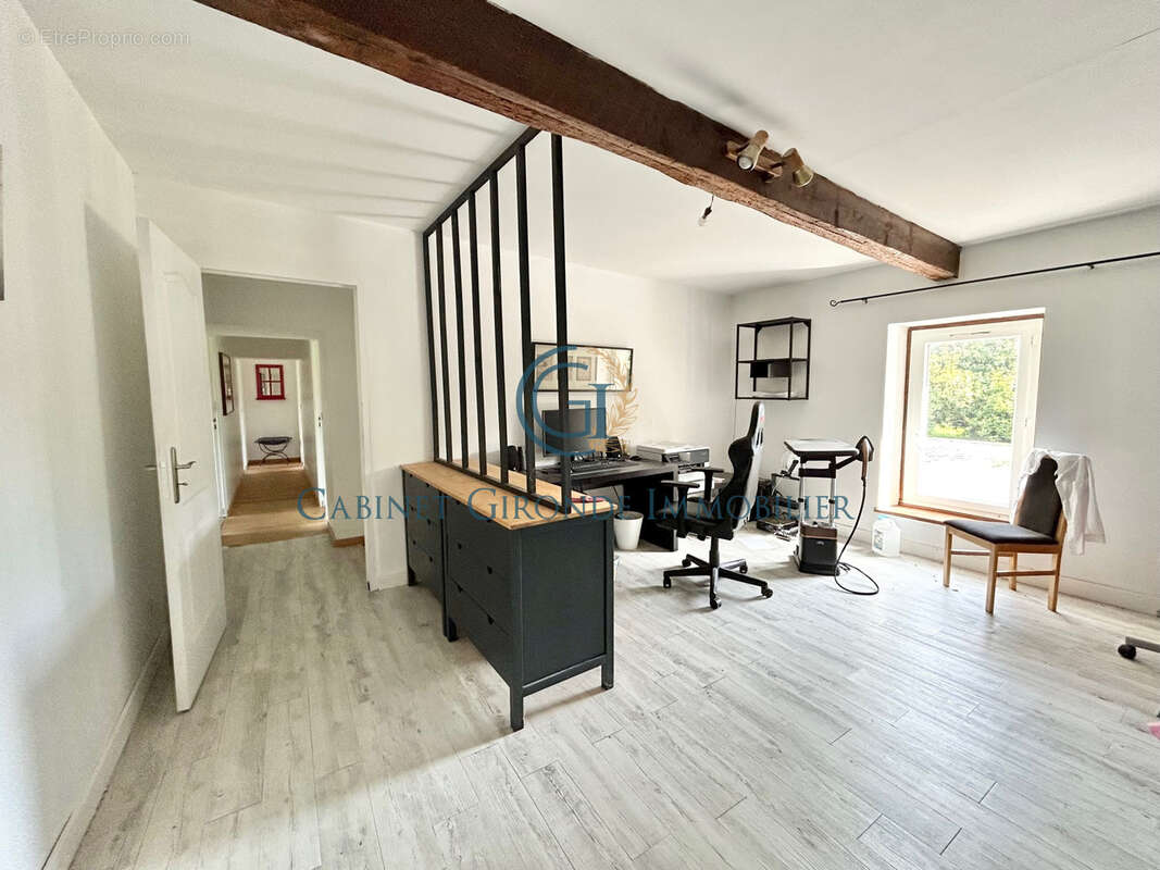 Maison à CASTETS-EN-DORTHE