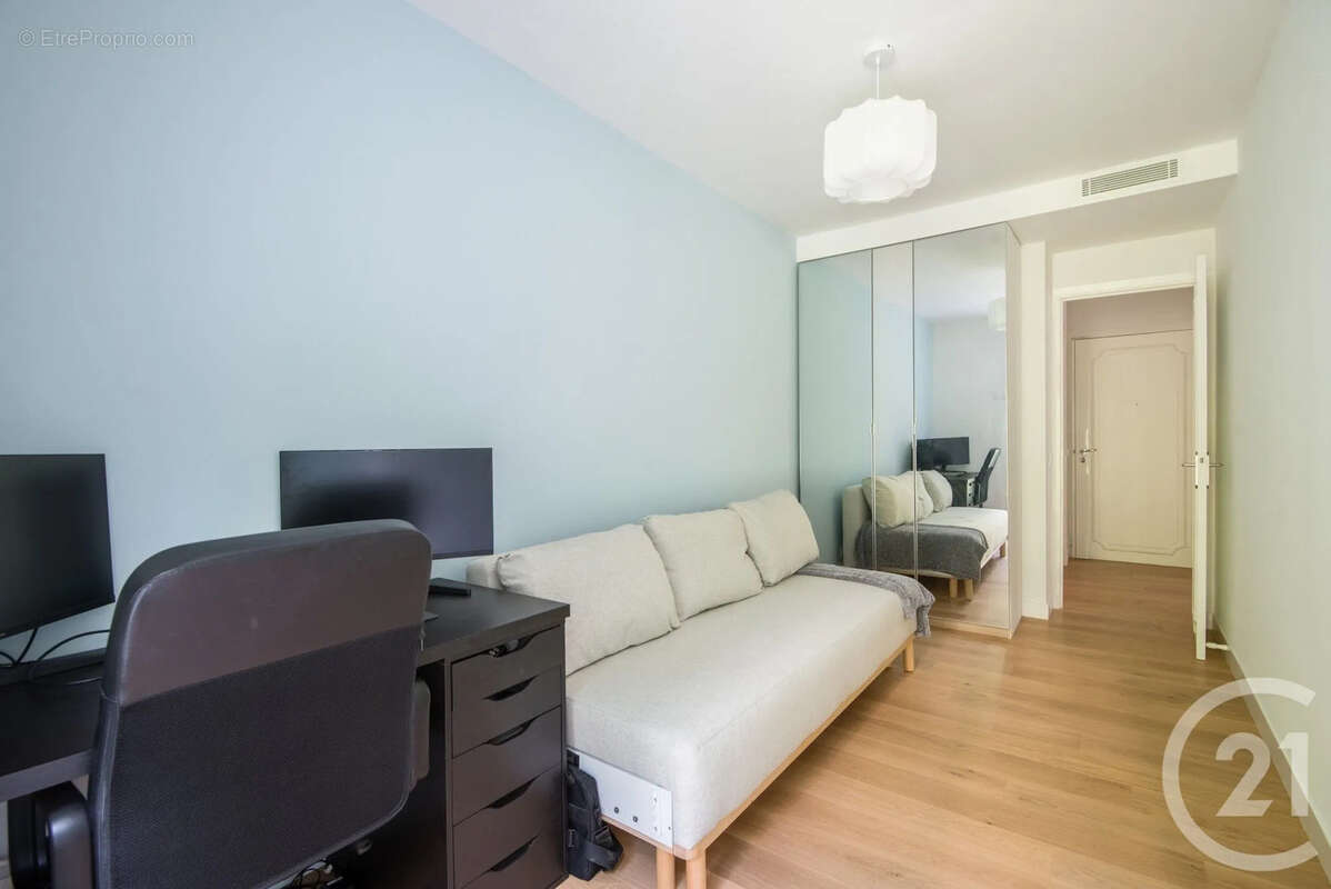 Appartement 81 m² à Nice  - photo 9