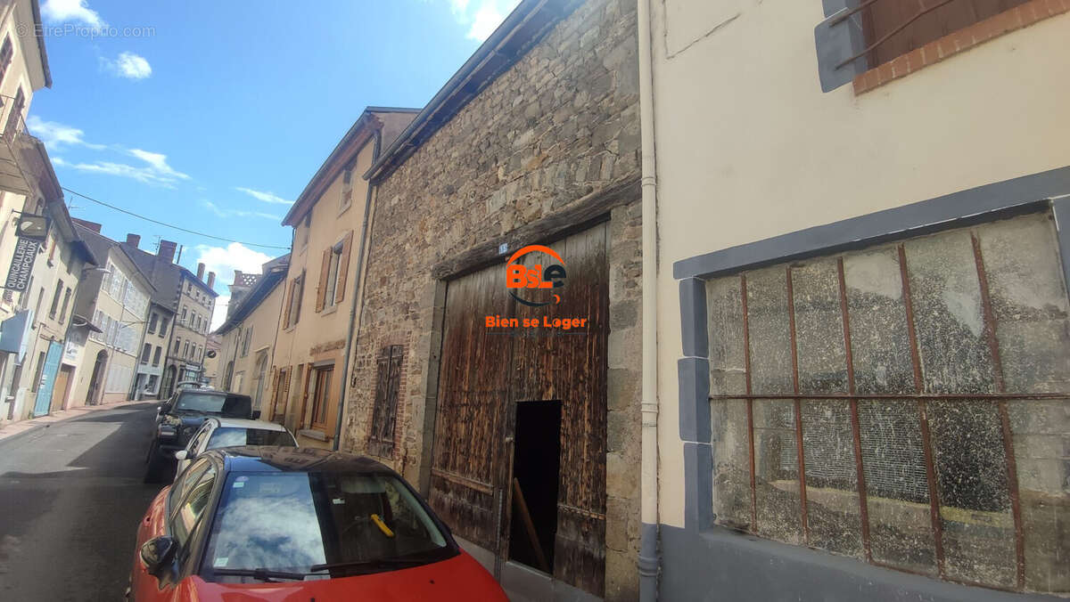 Grange à vendre BILLOM - Agence Immobilière BSLE IMMO BILLOM - Maison à BILLOM