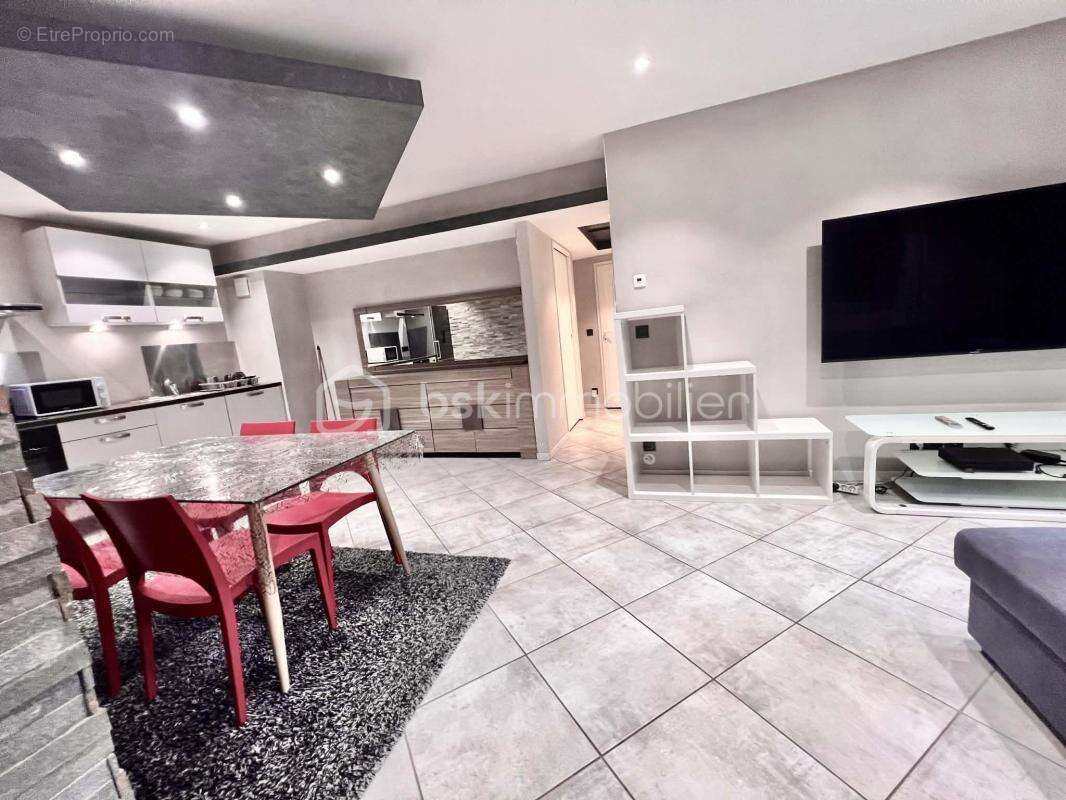 Appartement à SAINT-JEAN-DE-MAURIENNE