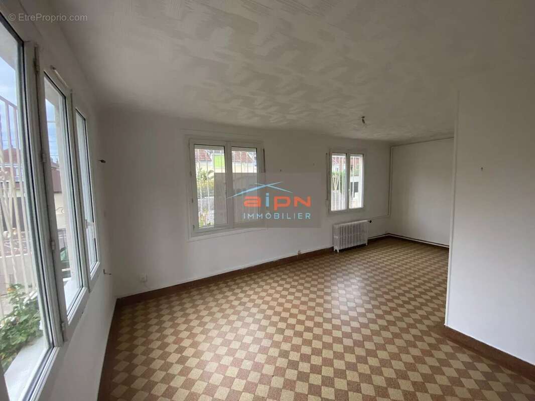 Maison à SOTTEVILLE-LES-ROUEN