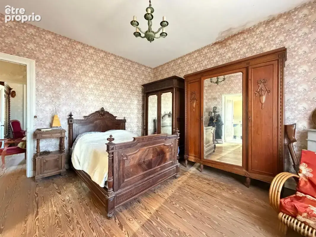 Villa d'epoque à rénover - photo 23