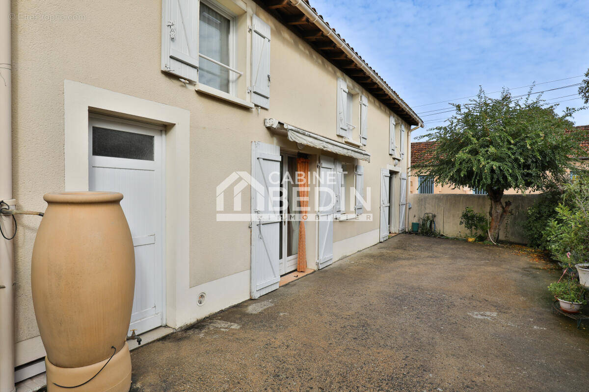 Maison à SAINT-SYMPHORIEN