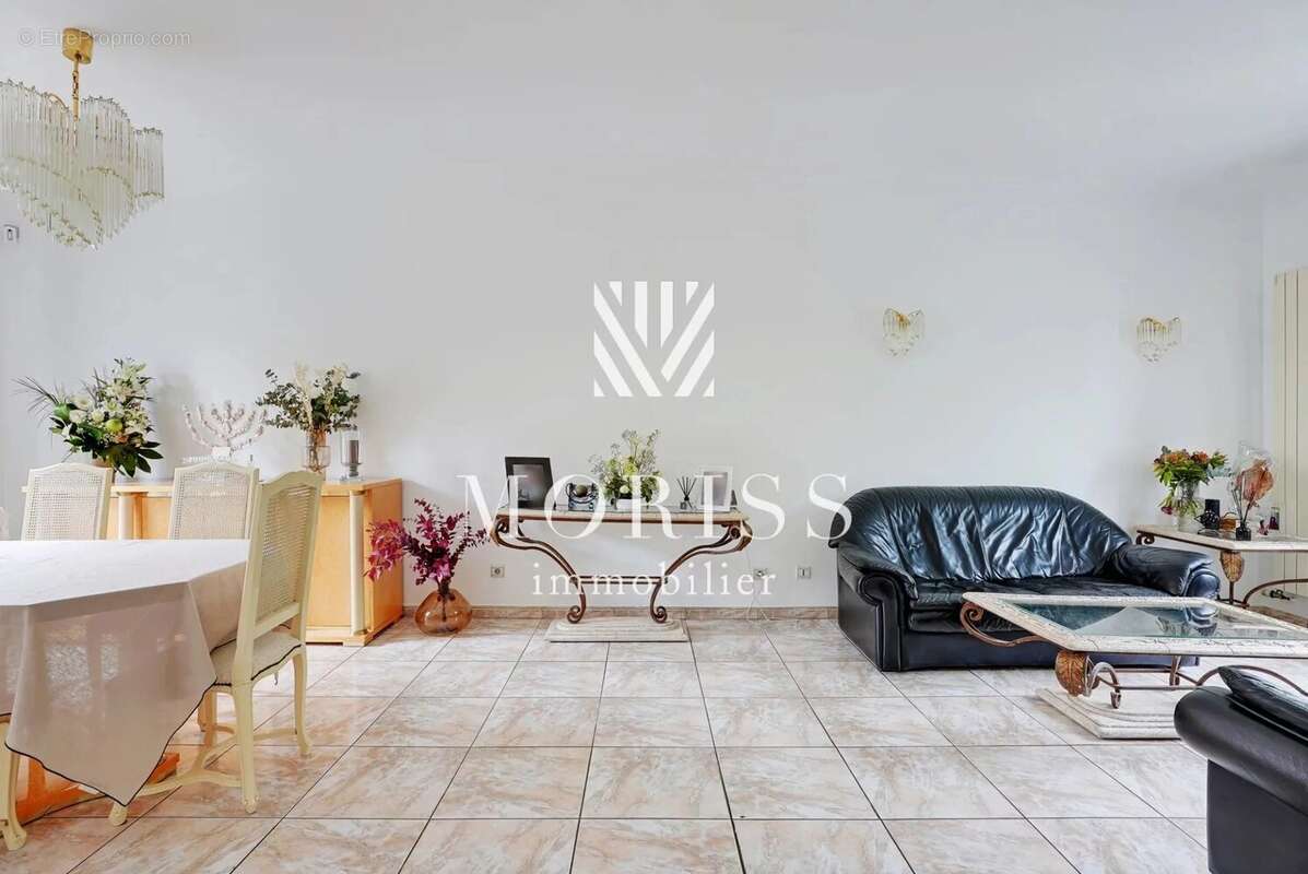 Maison à LE PERREUX-SUR-MARNE