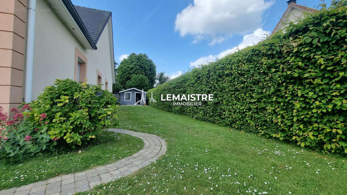 Maison à HENOUVILLE