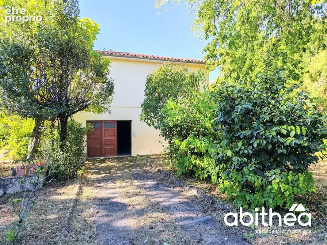 Libourne   l'épinette : une maison familiale aux beaux volumes, au cœur d'un écrin de verdure - photo 2