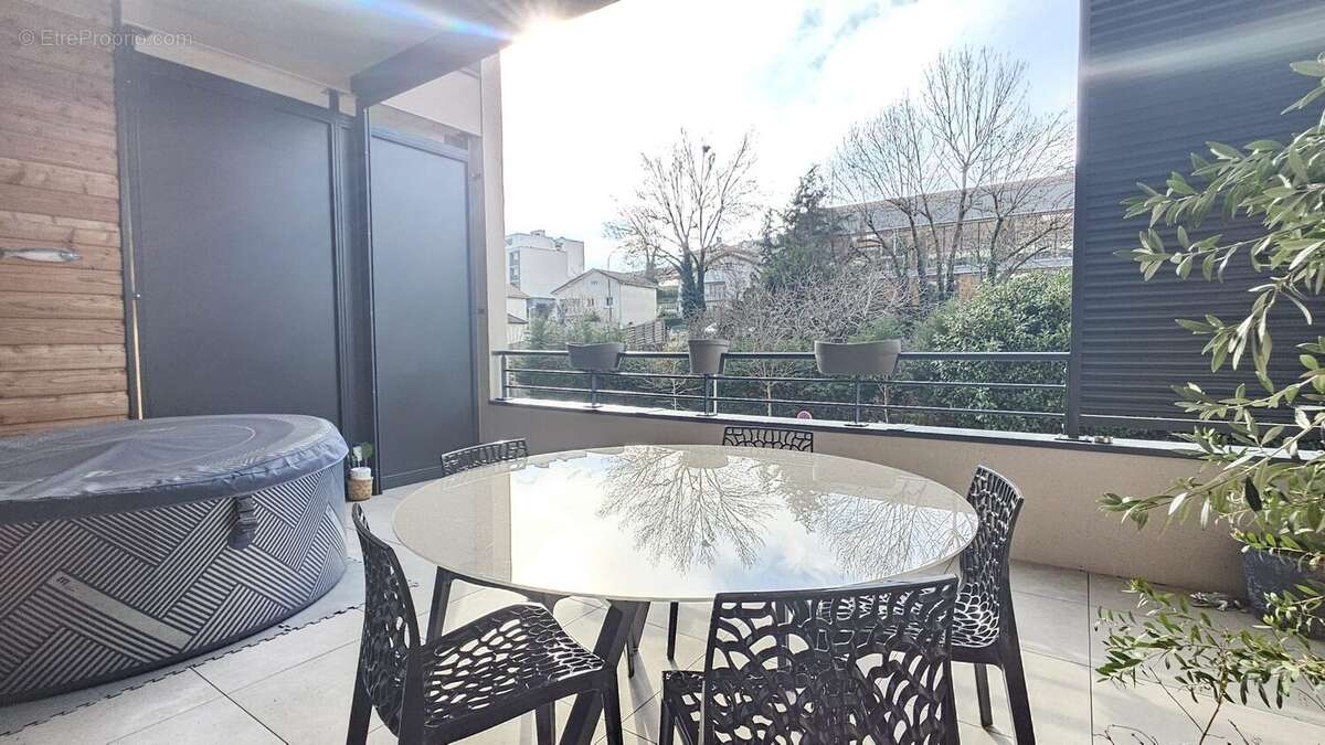 Appartement à VILLARS
