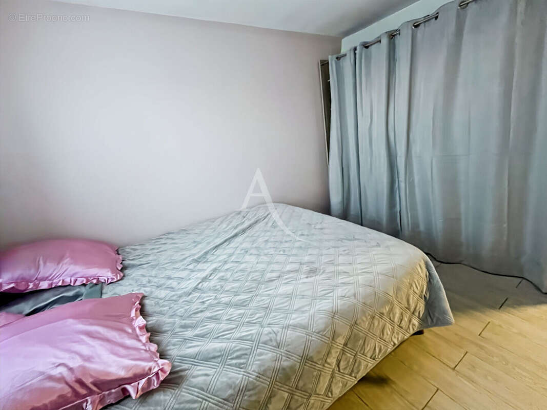 Appartement à MARSEILLE-11E