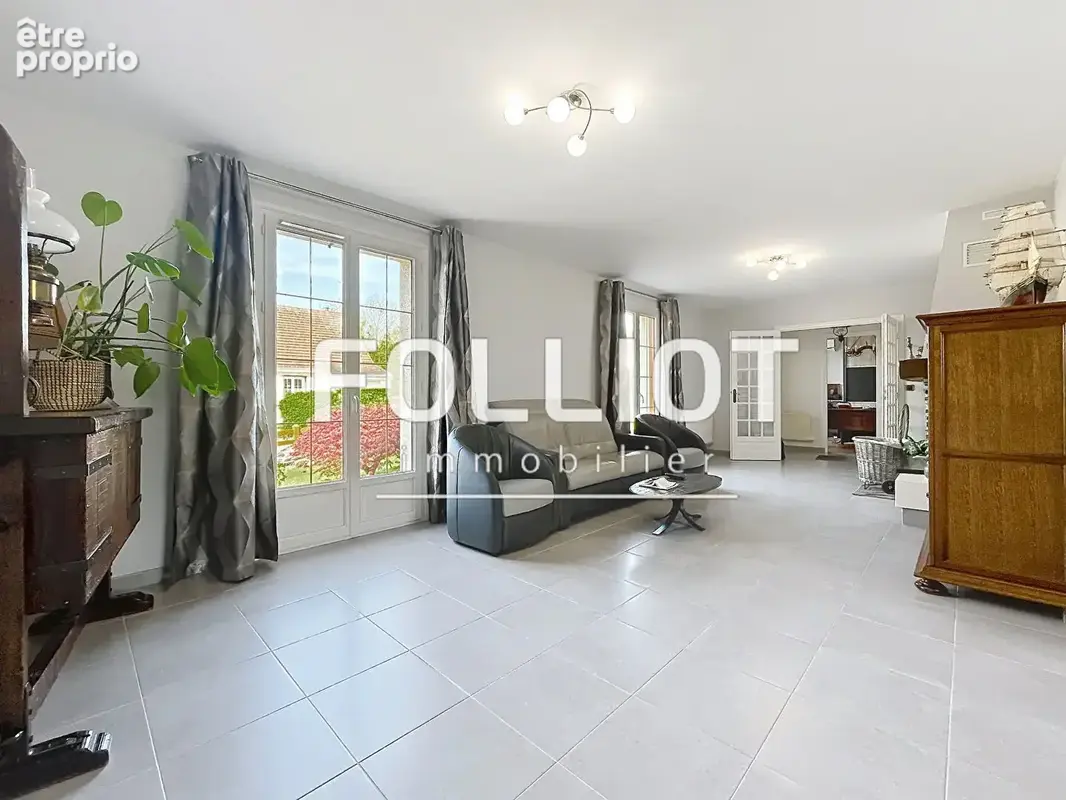 Maison Saint Georges d'Elle                                                                   A VENDRE - photo 8