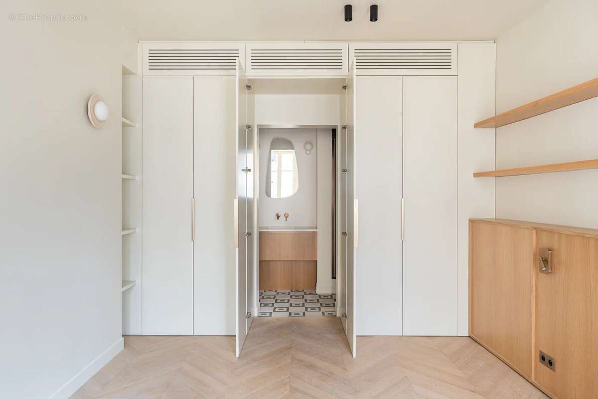 Appartement à PARIS-6E