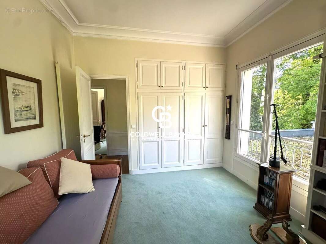 Maison à LE VESINET