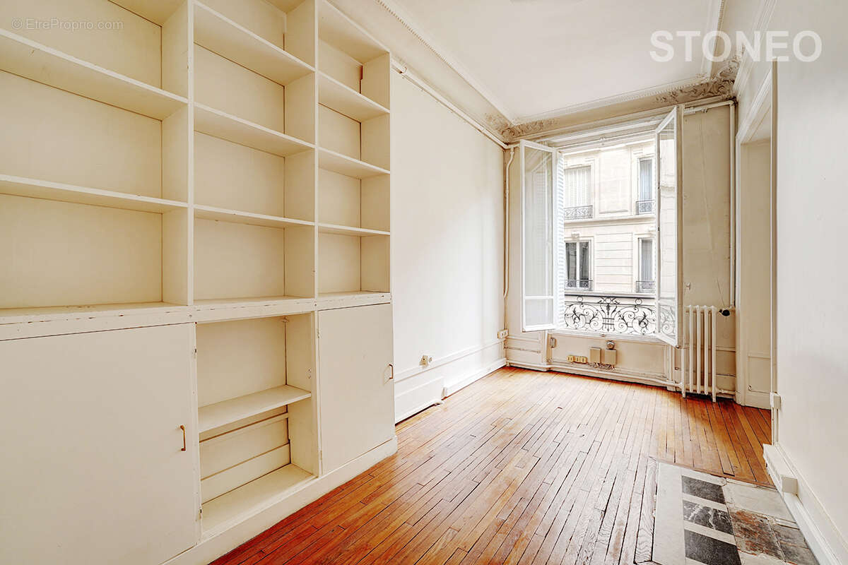 Appartement à PARIS-6E
