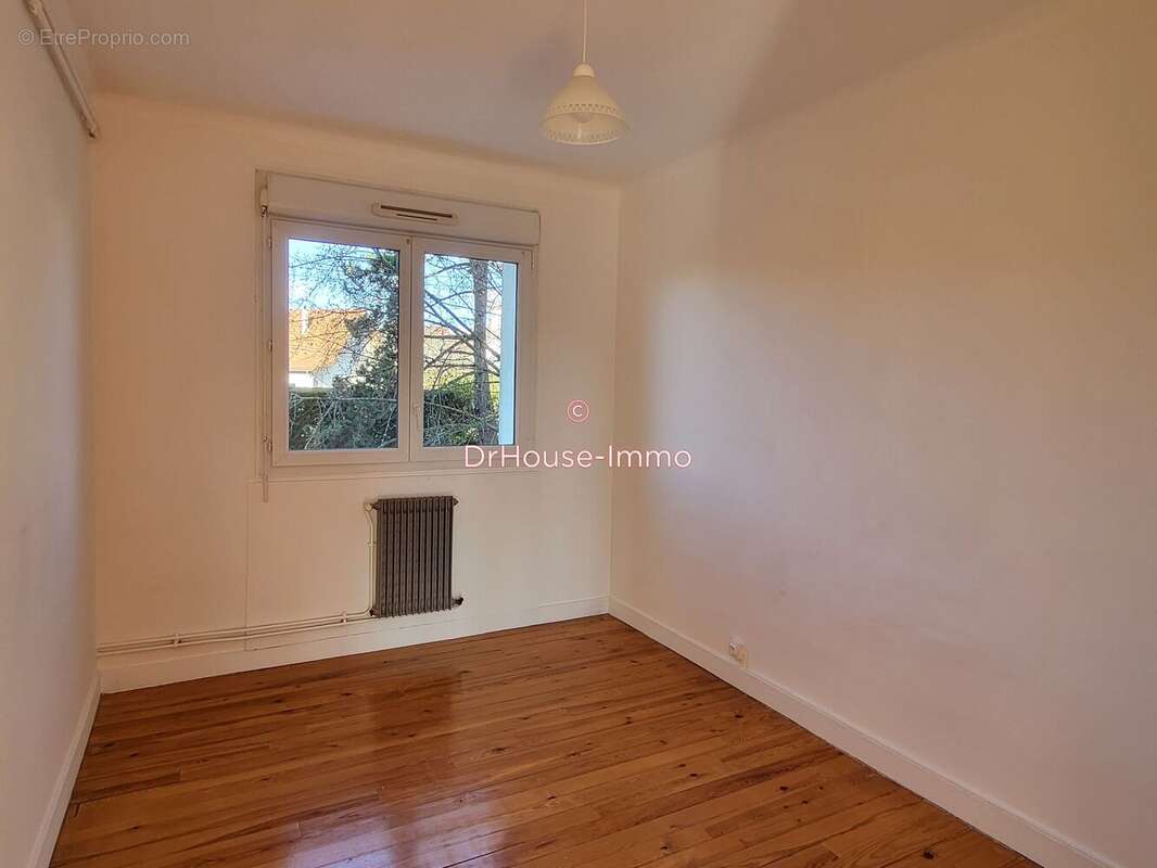 Appartement 59 m² à Besancon  - photo 3