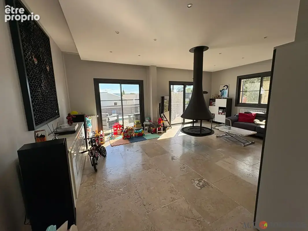 A VENDRE Maison ROGNAC - 6 pièce(s) 195.26 m² - photo 8